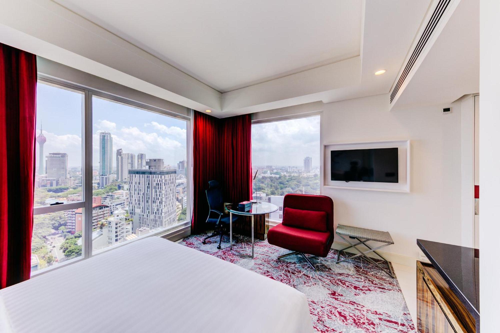 Cinnamon Red 4* Colombo
