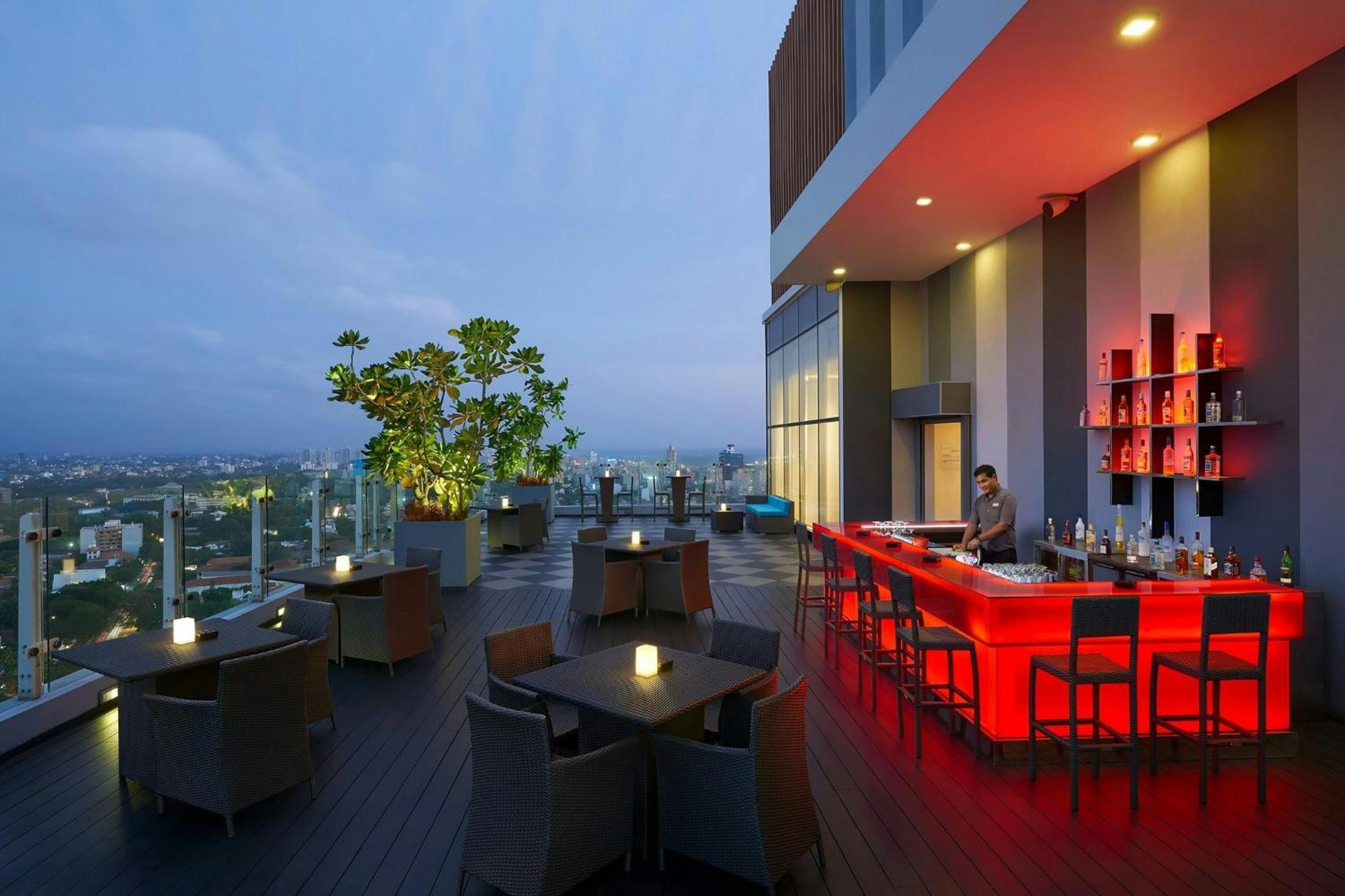 Cinnamon Red 4* Colombo